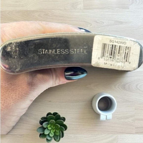 SpongeBob Flask Let the Good Times Flow 7oz Stainless Steel 2020 Nickelodeon - Picture 6 of 8